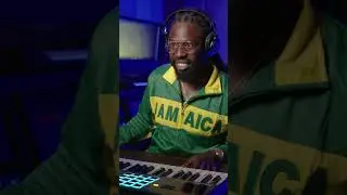 Как создать танцевальный трек за 1 минуту с Di Genius