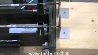 Prova ciclica su giunto acciaio-legno con barre incollate