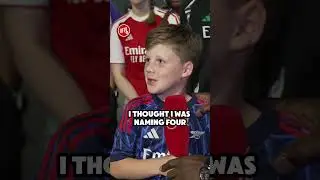 This little Arsenal fan has got the 𝐄𝐋𝐈𝐓𝐄 𝐅𝐎𝐎𝐓𝐁𝐀𝐋𝐋 𝐊𝐍𝐎𝐖𝐋𝐄𝐃𝐆𝐄! 🧠⚽ #FanCams