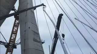 2026.01.28  主橋塔工作平台拆卸概況 淡水端 P160伸縮縫準備灌漿 主橋塔下0B立柱完成 0T吊裝立柱準備中 施工概況近距觀察 空拍 LIVE 直播