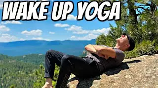 WAKE UP MORNING YOGA STRETCH | 15 Min Sunrise Energy Flow - Sean Vigue Fitness