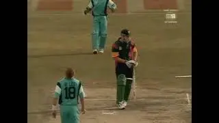 Brett Lee Wicket on No Ball | YoungBrett Lee | #brettlee #foryou#cricketlover