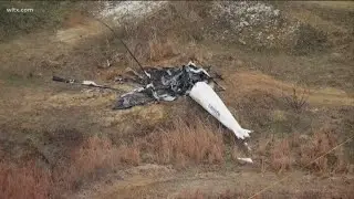 Mid-air helicopter collision kills one, critically injures another in New Jersey