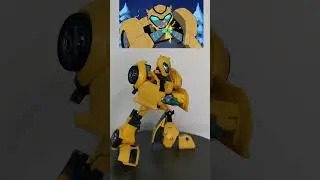 Transformers Animated Bumblebee Deluxe class showcase