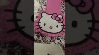 This Hello Kitty Purse 👛 looks so Cute #hellokitty #sanrio #purse #shoppinghaul #shorts #쇼츠