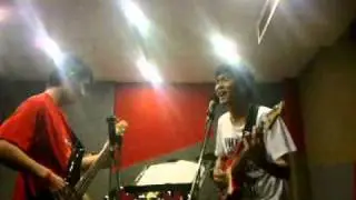 ยาม Labanoon Cover by Enoon.wmv