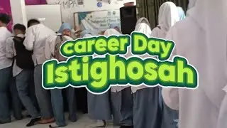 CAREER DAY DAN ISTIGHOSAH