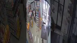 Monkey Gang Caught on CCTV Looting Tokyo Convenience Store | Shocking Footage