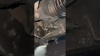 Loose Lower Ball Joint Ford Edge #suspensiontest