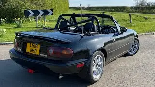Topless on a Sunny Sunday in Project Mazda MX5 / Eunos Roadster. JDM ride.