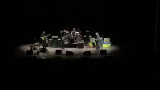 Patti Smith & Her Band - LIVE [clip #11] @ The Met, Phila., PA 11/29/25