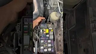 RAM 1500 hemi 5.7 fuel pump relay not good #automobile