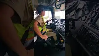 18 Speed Gear Shifting on Semi Truck | Eaton Transmission