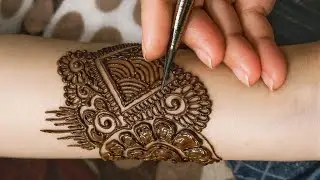 Elegant Wrist Mehndi Design | Minimal Arabic Henna Art✨#aesthetic#mehndi #viral #ytshorts #shorts