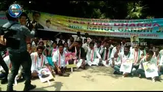 Congress Leader's Supporters Protest Outside Rahul Gandhi's Home | Overseas News