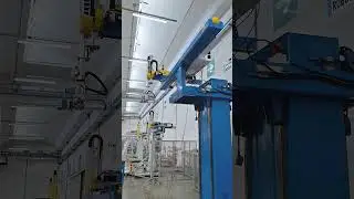Top entry robot