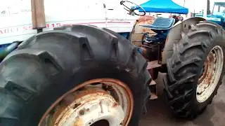 1968 Ford Roadless 115 6.2 Litre 6-Cyl Diesel Tractor (115HP)
