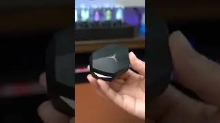 Cool Glowing Effect Earbuds?