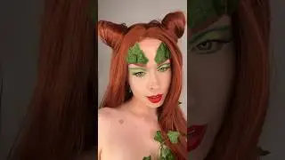 And you are?? #poisonivy #poisonivycosplay #cosplaying #batmanandrobin #makeupshorts #fyp #costumes