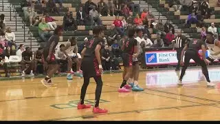 Coach Jermaine O'Neal leads his team to a win in the Chick-fil-A Classic