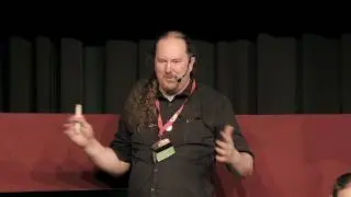 The Anatomy of a Pawpetshow