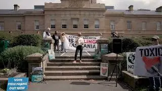 The major parties are trying to gut our environmental protection laws