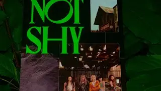 Itzy 3rd mini album Not Shy Unboxing b ver