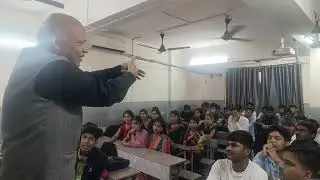 Inspiration talk with magic at C10 Educare Classes ulhasnagar by Dinesh Gupta Mindset Guru 
