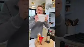 If you have any leftover red wine, here&rsquo;s how to make red wine vinegar at home #shorts