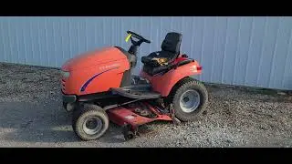 SIMPLICITY LEGACY DIESEL GARDEN TRACTOR Running