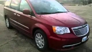 2015 Chrysler Town & Madison WI