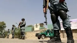 Afghanistan: Taliban attack Kabul's presidential palace