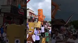 Um monstro gigante vem atr&aacute;s de n&oacute;s 😱