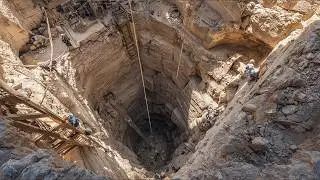 Archaeologists SHOCKING Discoveries Inside Egypt&rsquo;s Most Dangerous Sites