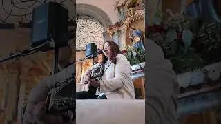 Apfelb&auml;umchen - Reinhard Mey (Cover) von S&auml;ngerin Yvonne Brugger mit Gitarre Vorarlberg Bodensee