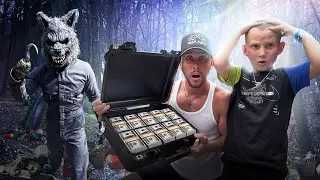 МЫ НАШЛИ ЗАБРОШЕННЫЙ ЧЕХОЛ, ПОЛНЫЙ ДЕНЕГ! ЗА НАМИ ПРИШЕЛ ОБОРОТЕНЬ!