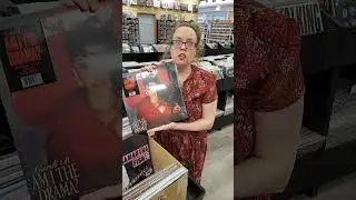 Пополнение запасов виниловых пластинок: Mac DeMarco, Duran Duran, Cardi B с автографом и многое д...