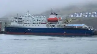 Грузопассажирское судно проекта PV22  &laquo;Адмирал Невельской&raquo;, прибыл на Шикотан.