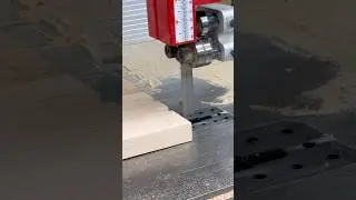 Removing Dovetail Waste At The Bandsaw
