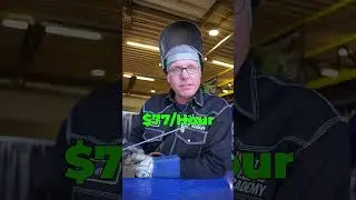 Сколько зарабатывают сварщики? #шорты