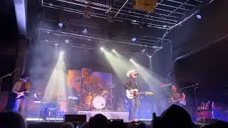 Justin Moore intro Point At You At Billy Bob&rsquo;s Texas 10.6.23