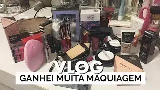 GANHEI MUITA MAQUIAGEM | VEDA | Vlog #41 | Lia Camargo