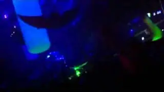 Al Gibbs playing Alessos Remix of Nadia Ali Pressure