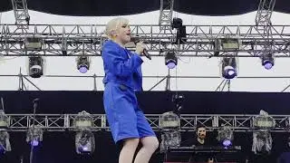Carly Rae Jepsen - E&middot;MO&middot;TION @ Slow Life Slow Live 2019