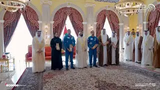 بتوجيهات محمد بن زايد.. محمد بن راشد يمنح أوسمة الفضاء لخمسة من أبناء الوطن