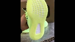 кроссовки adidas yeezy 350 glow in the dark