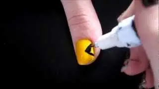 Easy Pacman Nail Tutorial