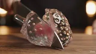 &ldquo;Unbelievable Crystal Strawberry Slice &ndash; ASMR Slow Motion Perfect Cut (Satisfying Macro)&rdquo;