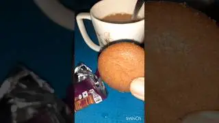 asmr eating tea and biscuits #foodie #shorts #myfoods