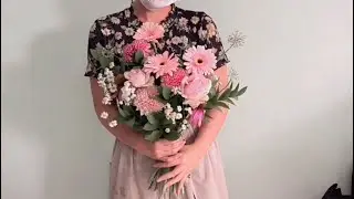 3 Minutes DIY - Making a Wrapped Bouquet With Me